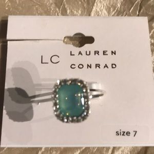 3/ 50$ NEW Lauren Conrad RING!!